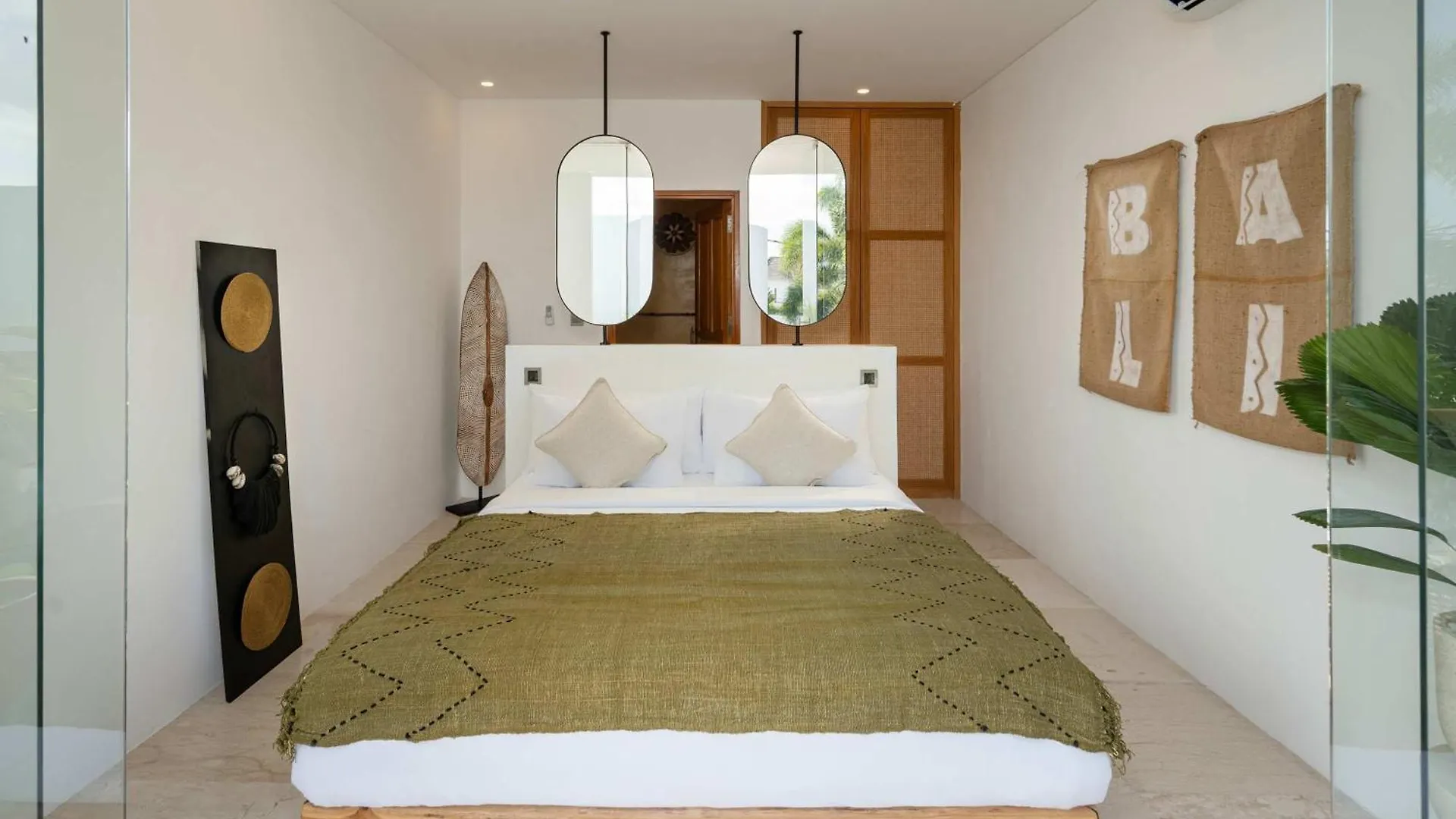 Luxury 4Bd Villa Casa Diplomatico With Private Pool Seminyak  0*, Seminyak (Bali)
